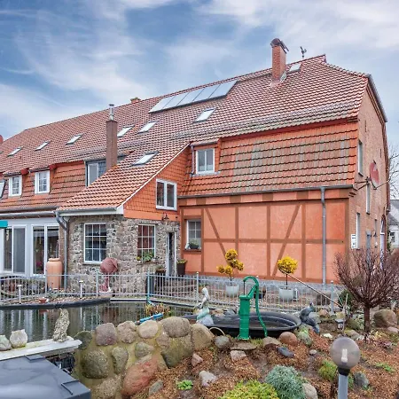 Apartment Ferienunterkunft In Grundshagen Mit Parkplatz *